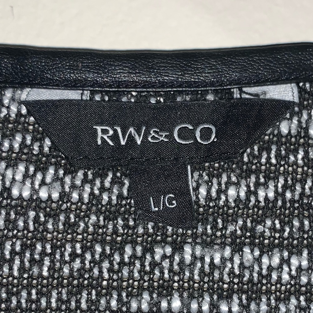 RW&Co Sweater Tunic with Faux Leather Sleeves - LG - Picture 3 of 6